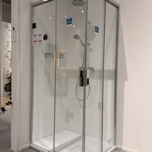 HABITAMI_RAFFAELE_SHOWROOM_PIATTO_BOX_DOCCIA_NOVELLINI